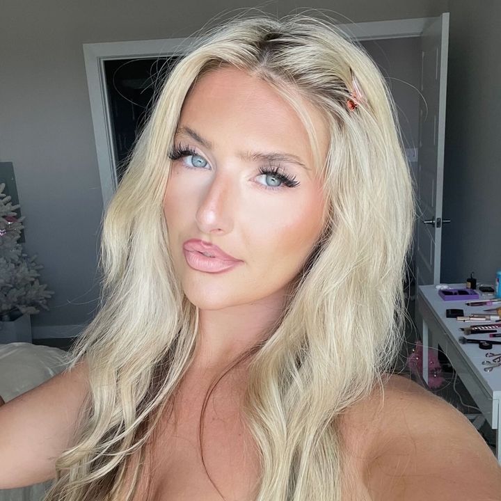 Aris Bella