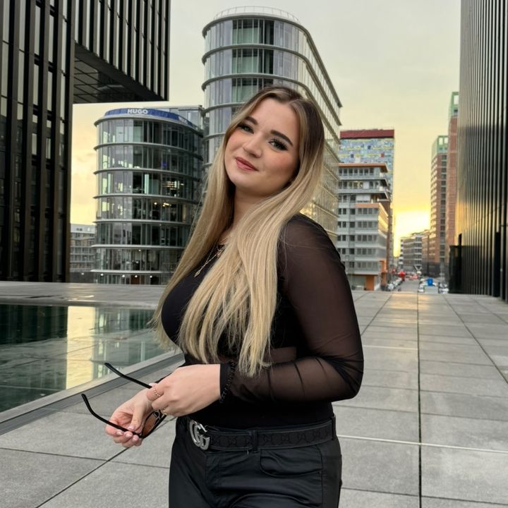 Clara