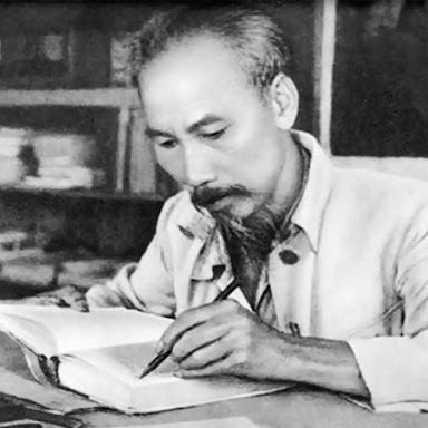 Lịch Sử Anh Hùng