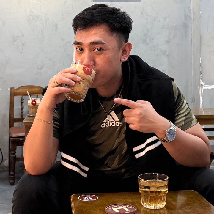 kevin | solo travel