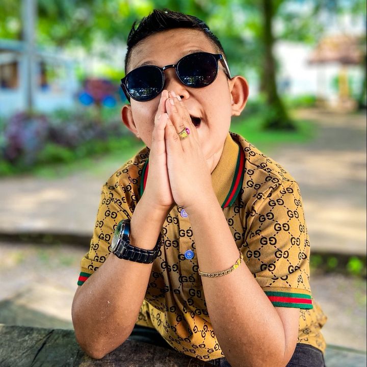 BOS_KECIL
