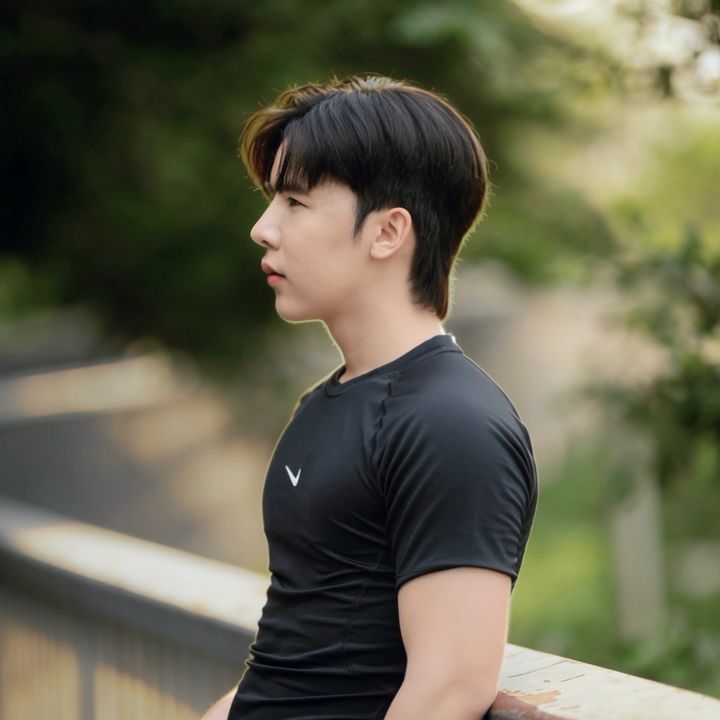 ton_aroonth